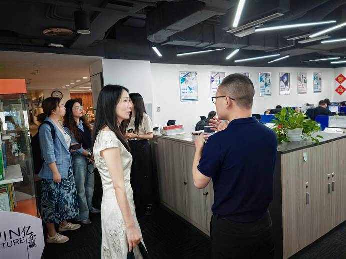 25efa3f7d79966c6feabf1398f341fe