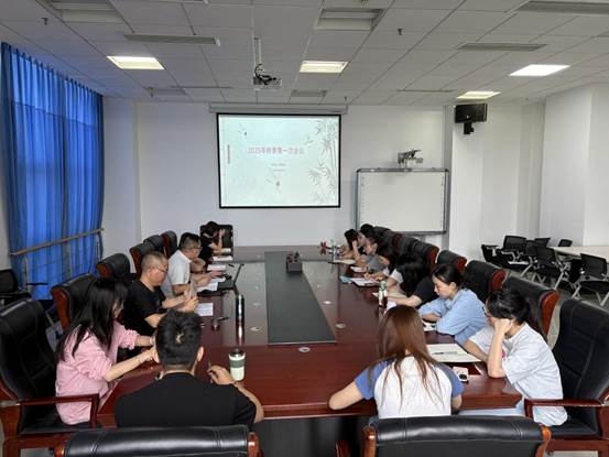 304d5056-6764-4b6f-b28a-93280904db11