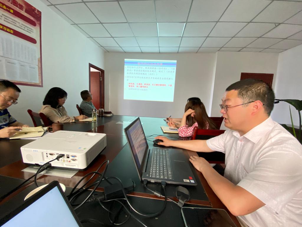 527389480a7fb6aef340482aeb0e4b4