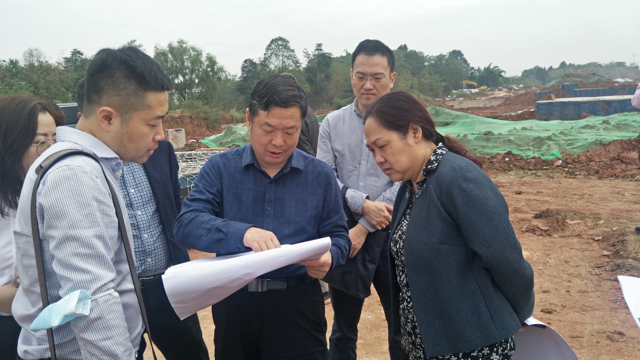 说明: C:\Users\HQ002\Desktop\基建办(立项建设)\基建项目推进2020\成都基地选址\20209030朱厅黎厅秦书记等领导到新区金家店选址\IMG20200930105039.jpg